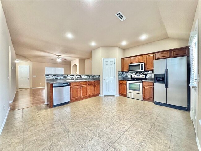 Photo - 5403 SW Carlisle St