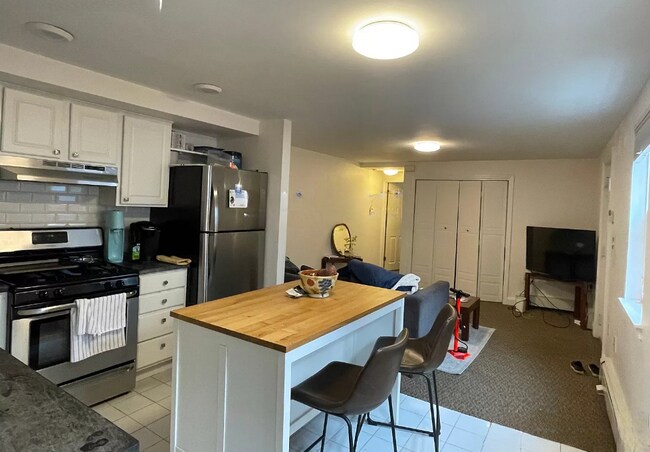 Photo - 159 Auburn St Unidad 1