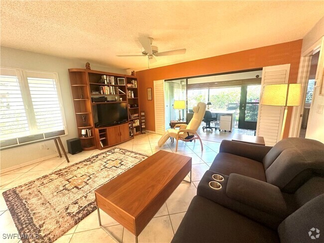 Building Photo - 1629 Spoonbill Ln Unit 1629A Rental
