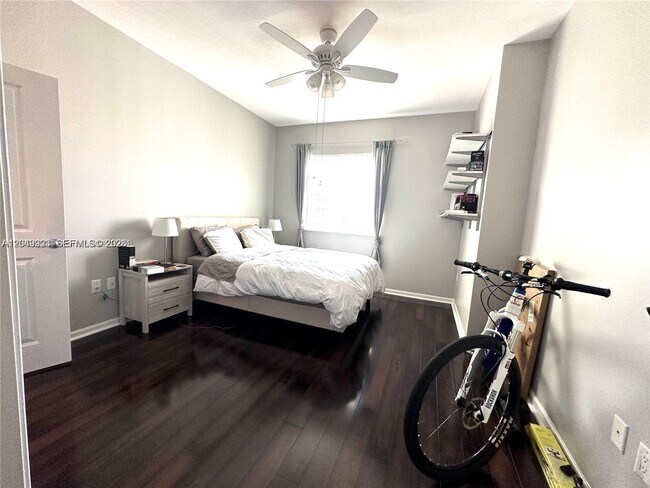 10 Aragon Ave Unit 1113