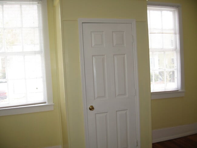 Photo - 43 Montagu St Unit B