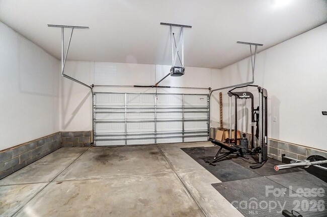 Photo - 3026 Lisburn St