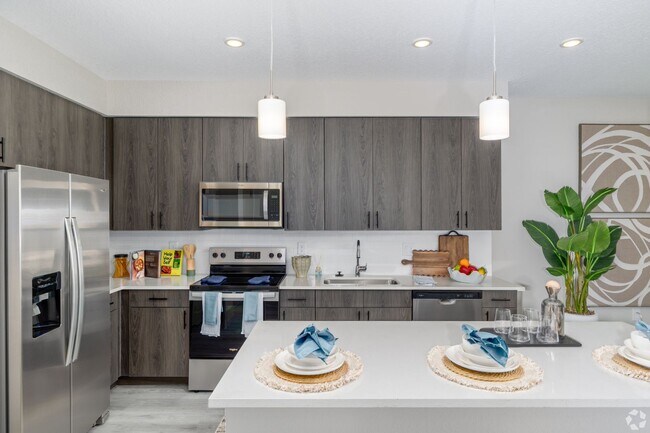 Photo - Azalea Park Apartments