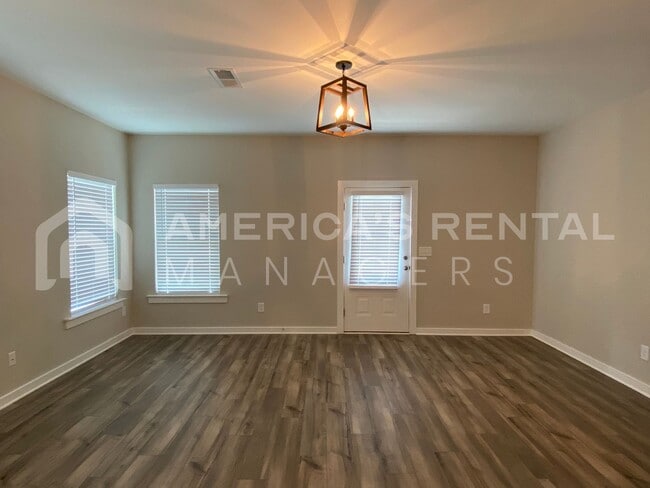 1540 Brookhaven Dr