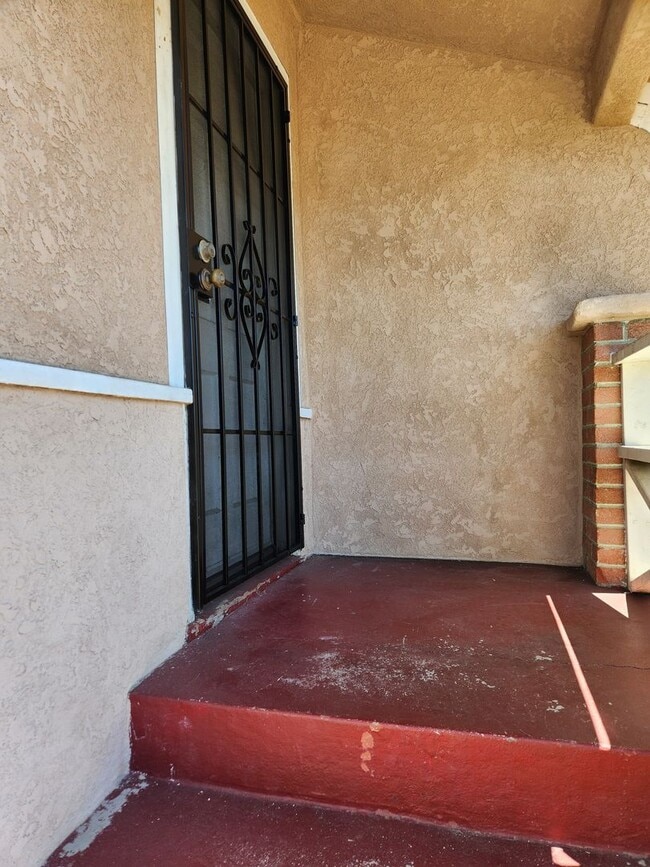 Photo - La Mesa Single family home, large lot, 3bed 2bath $3295.00