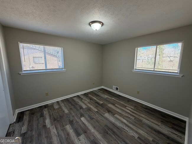 Photo - 824 Jesters Lake Dr