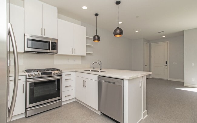 Photo - 2+ Bedroom Newer Build, Town Home
