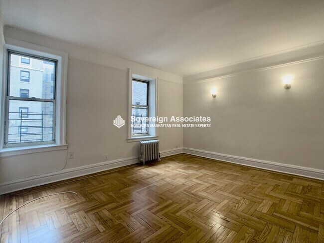 Photo - 106 Pinehurst Avenue Unit B33