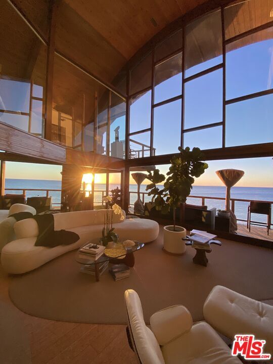 Photo - 27092 Malibu Cove Colony Dr