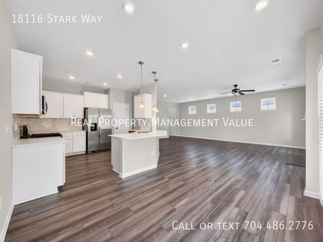 Photo - 18116 Stark Wy