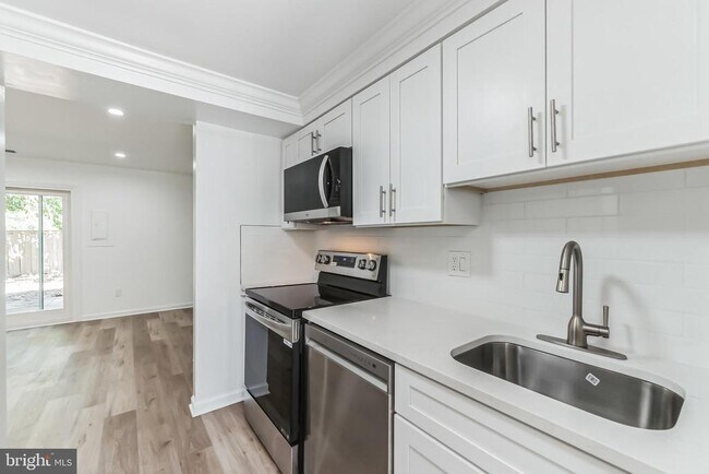 Photo - 630 Clearwater Ct