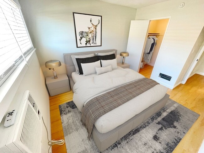 Photo - 3671 Jasmine Ave