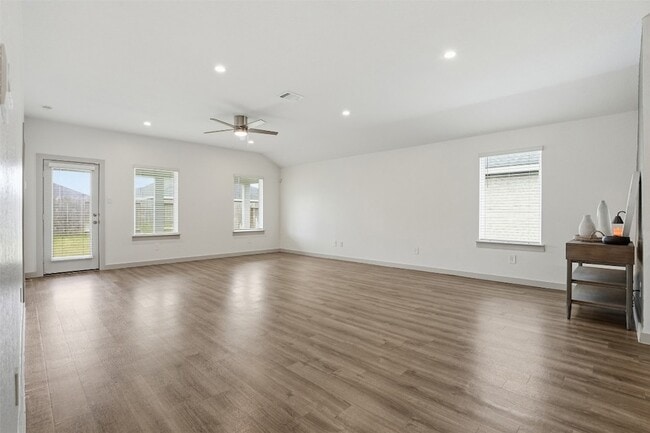 Photo - 1022 Curly Angora Ct