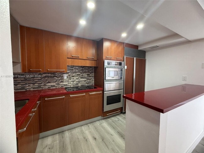 Photo - 20200 W Country Club Dr Casa