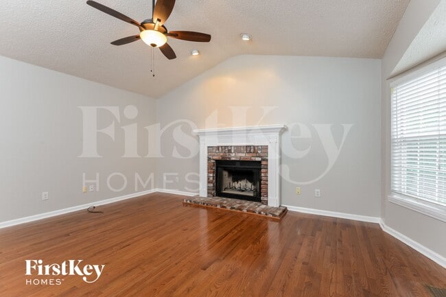 Photo - 682 Brandy Dr