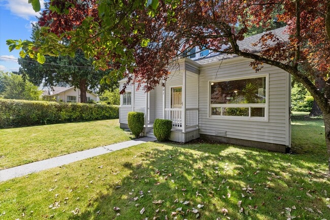 Photo - 15701 Stone Ave N Casa
