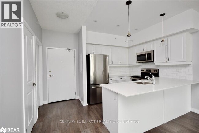 Photo - 300 Essa Rd Unit 605