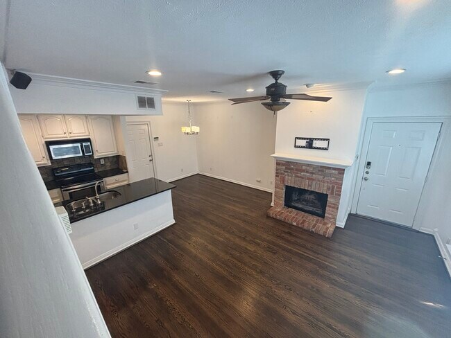 3412 McFarlin Blvd Unit F