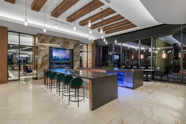 Photo - 2525 Turtle Creek Blvd Unit 2000