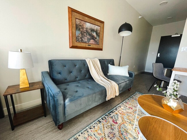 Photo - 2530 University Ave Unit ID1036850P