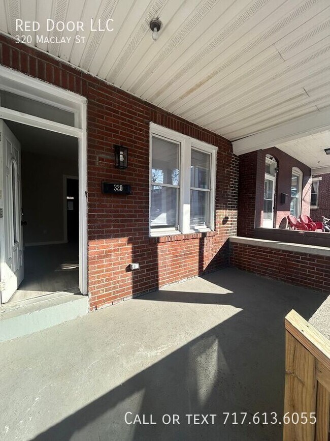 Photo - 320 Maclay St