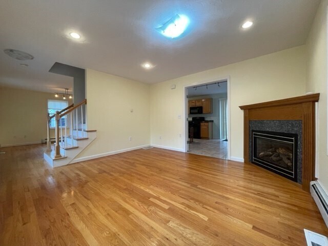 72 Cedar Rd N