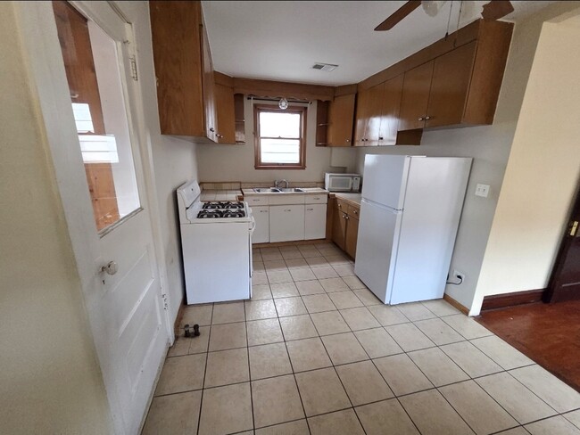 Photo - 3446 W Beach Ave Unit Apartment for rent near 2 parks