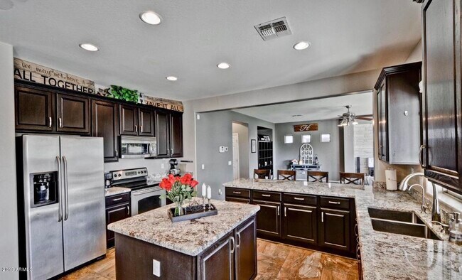 Building Photo - 16183 W Crenshaw Dr Rental