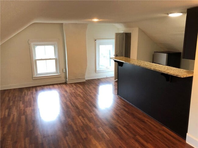 Photo - 328 Polk St Unit 4