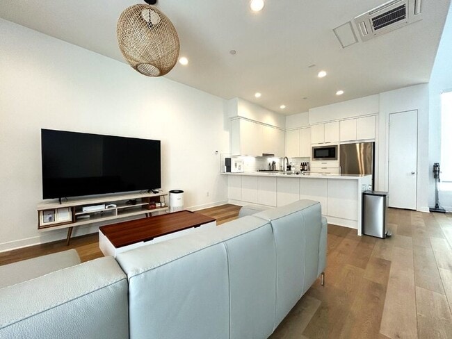 Photo - 10917 1/2 Otsego St