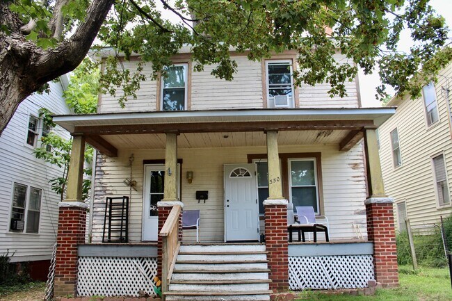 Photo - 350 E Elizabeth St