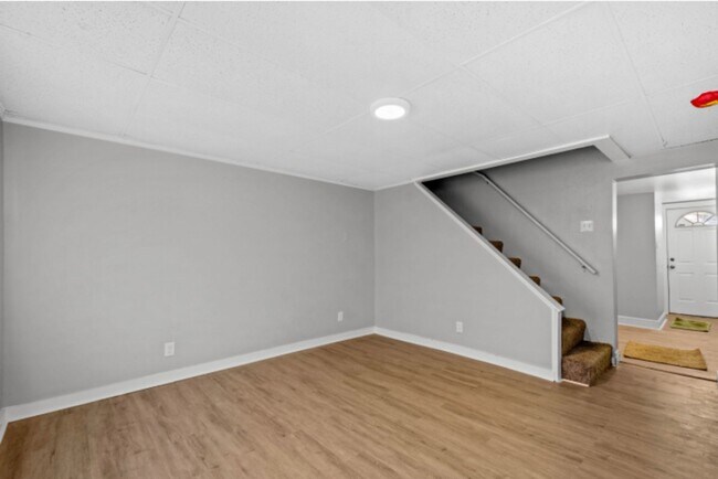 Photo - 2701-2703-2703 Oakley Wy Unit 2701