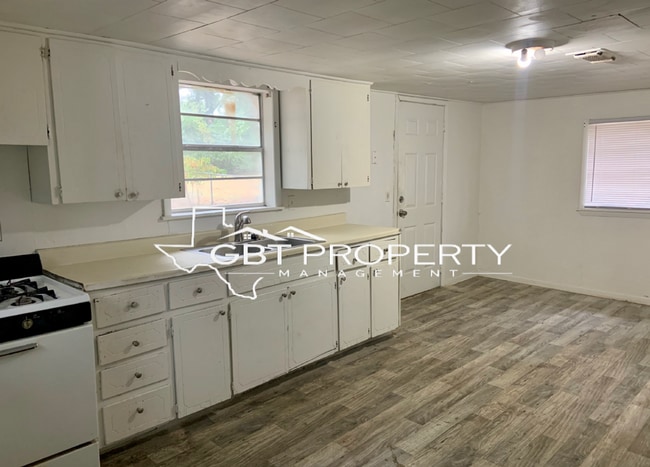 TINY HOUSE - TINY HOUSE