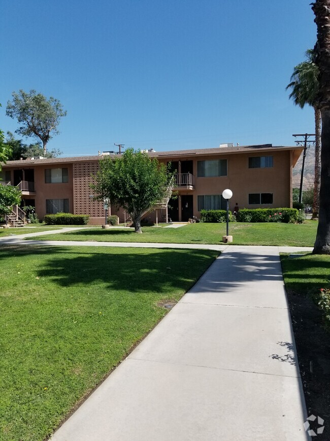 Building Photo - Mayfield Park Apartments