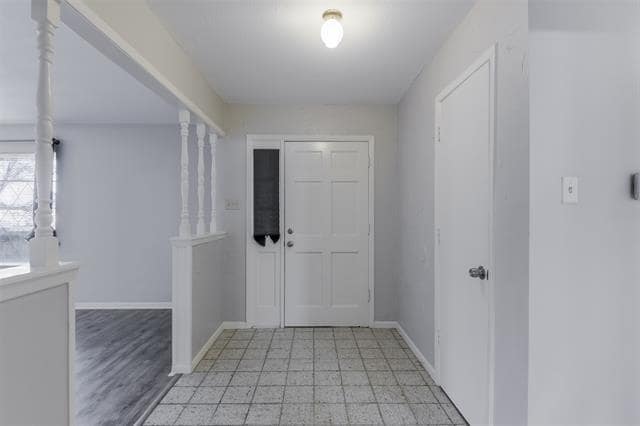 Photo - 105 Stiles Dr