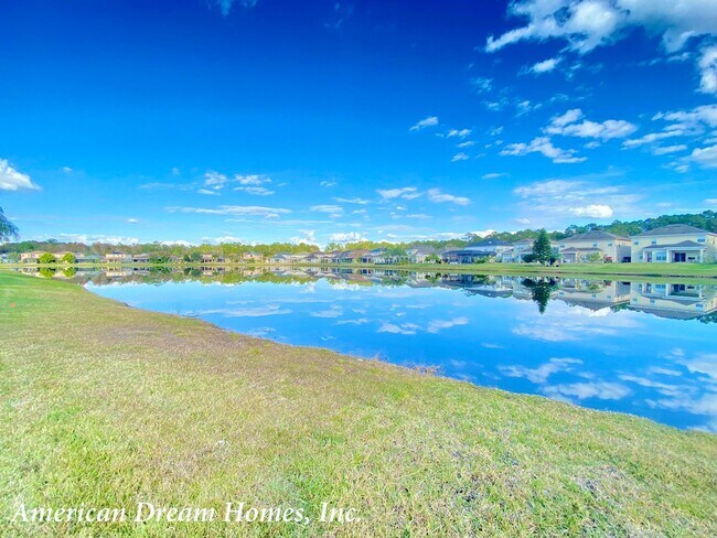 Photo - Beautiful Lake View Home!