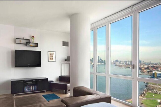 Building Photo - 0 bedroom in BROOKLYN NY 11211 Unit 15F Rental