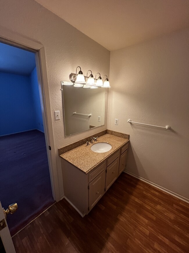 Photo - 2700 N 16th St