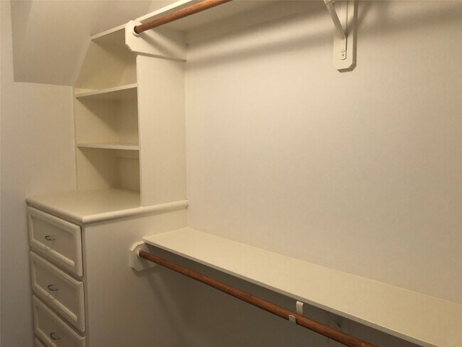 Photo - 3656 Main Plaza Dr