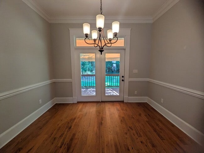 Photo - 124 Pepperdine Ct