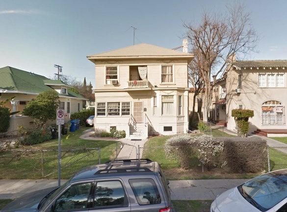 Photo - 1215 W 30th St