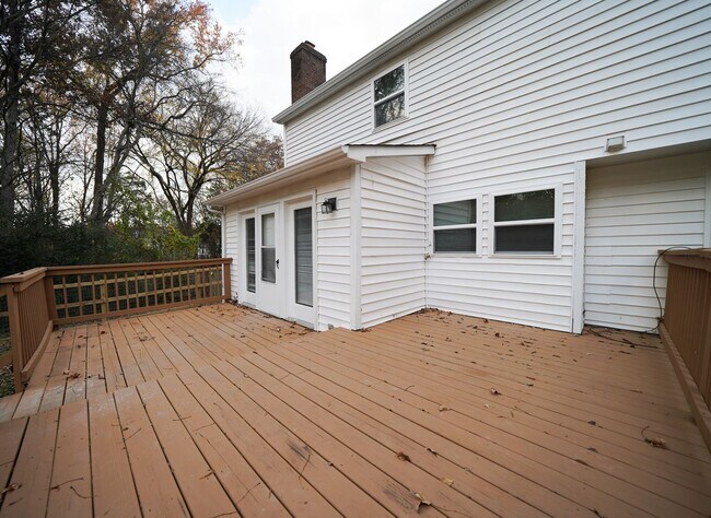 Photo - Recently Remodelded 2 story 4 bed, 2 1/2 b...