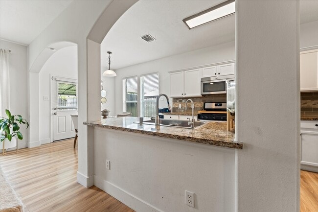 Photo - 3406 Bremerton Falls Dr