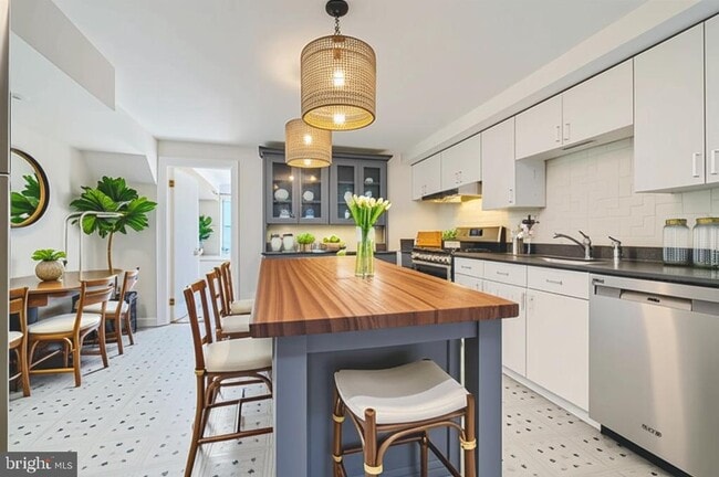 Photo - 229 S Ann St Unidad APT. B