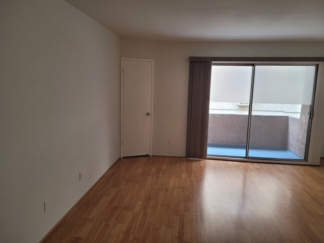 Photo - 1410 Venice Blvd. Unidad 6