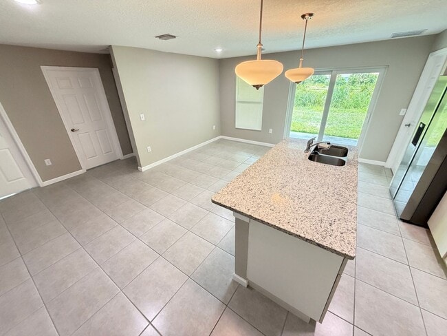 Photo - BEAUTIFUL 4 BEDROOM/2 BATH HOME!!!
