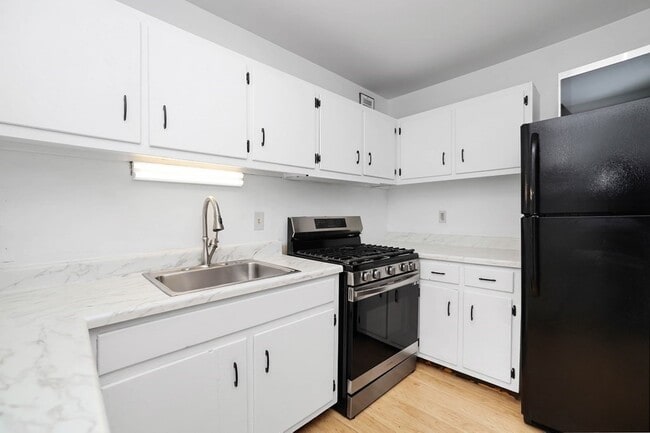Photo - 38 Juniper St Unit 96##
