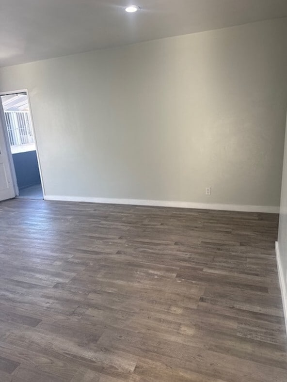 Photo - 1472 S Wooster St