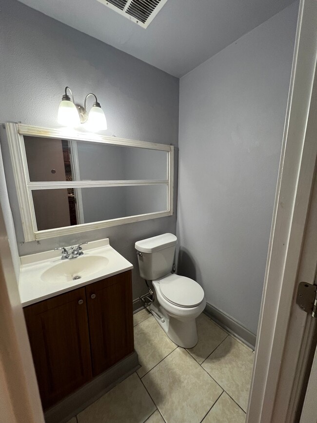 Photo - 13736 Goodwood Blvd