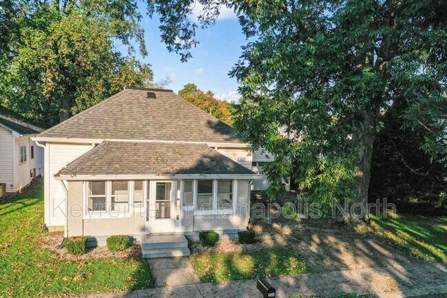 Photo - 230 S Peru St House